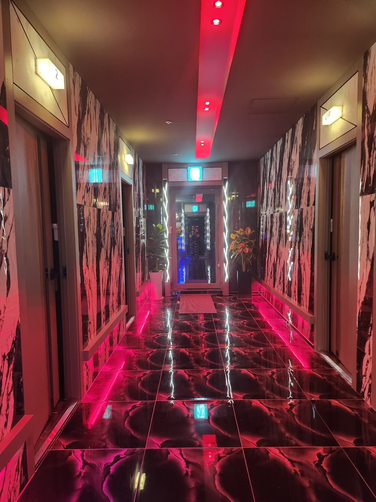 경기 파주 와동동 캔디노래바 깨끗한 내부 및 시설 전경 (1)