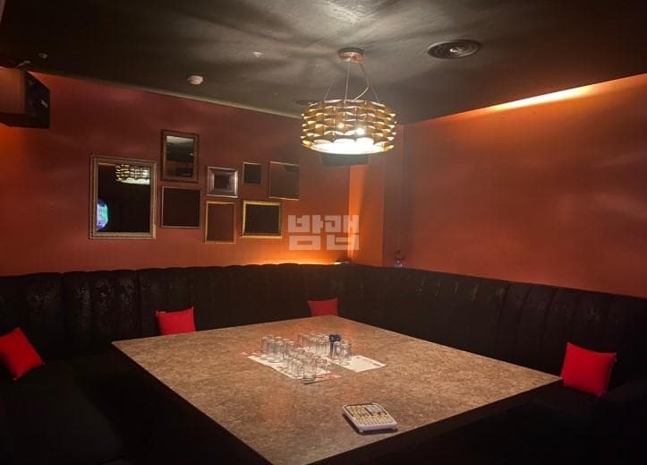 경기 안산 고잔동 애플노래광장 깨끗한 내부 및 시설 전경 (1)