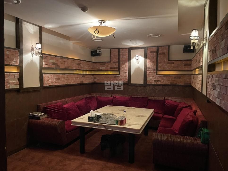 충북 청주  모델비지니스룸 깨끗한 내부 및 시설 전경 (4)