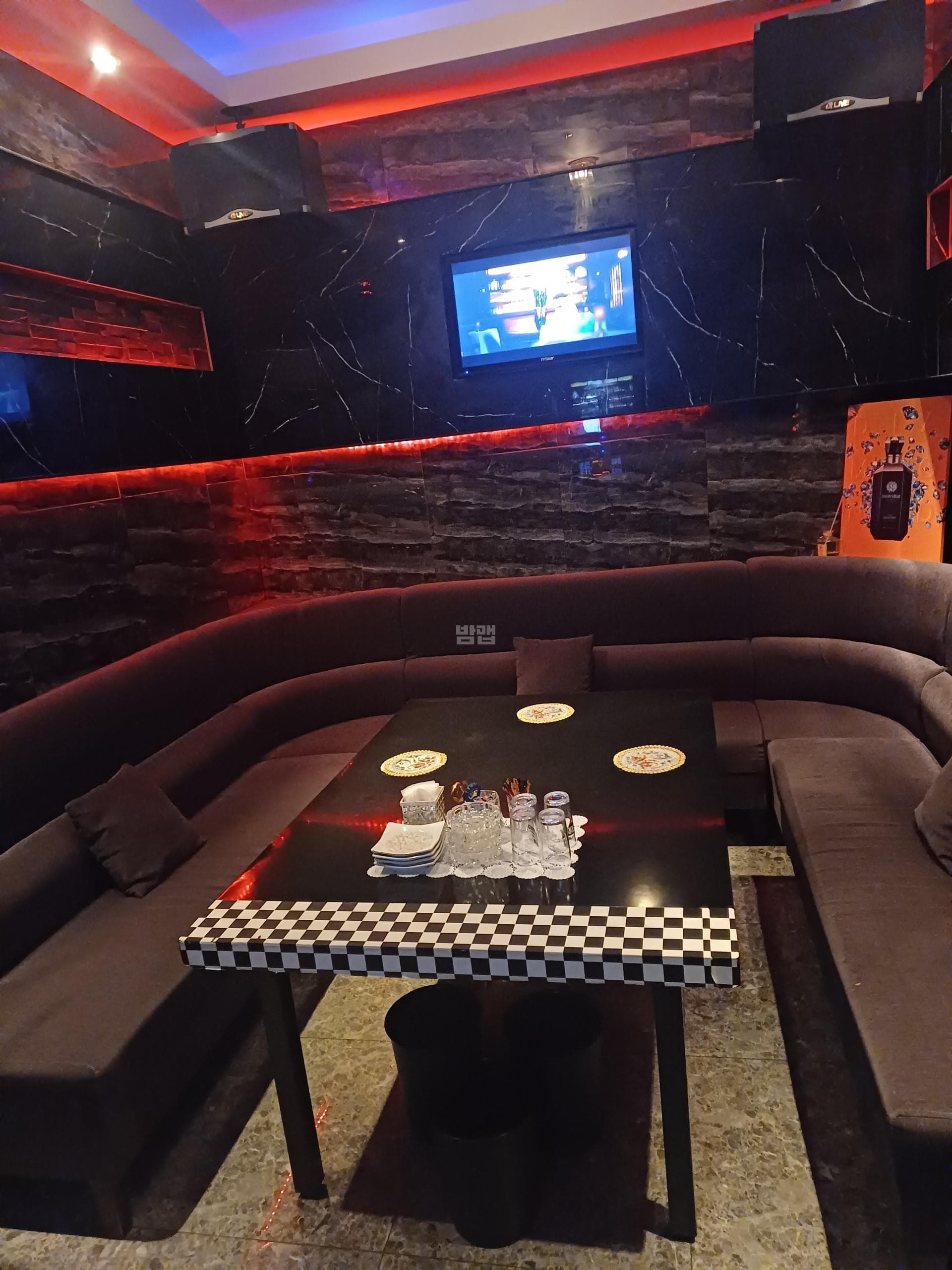 경남 양산  설탕노래방 깨끗한 내부 및 시설 전경 (2)