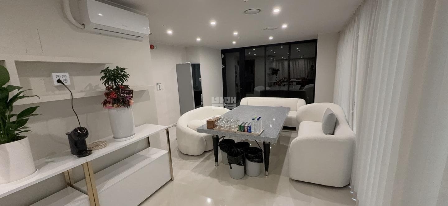 충북 청주 복대동 클로버(CLOVER) 깨끗한 내부 및 시설 전경 (2)