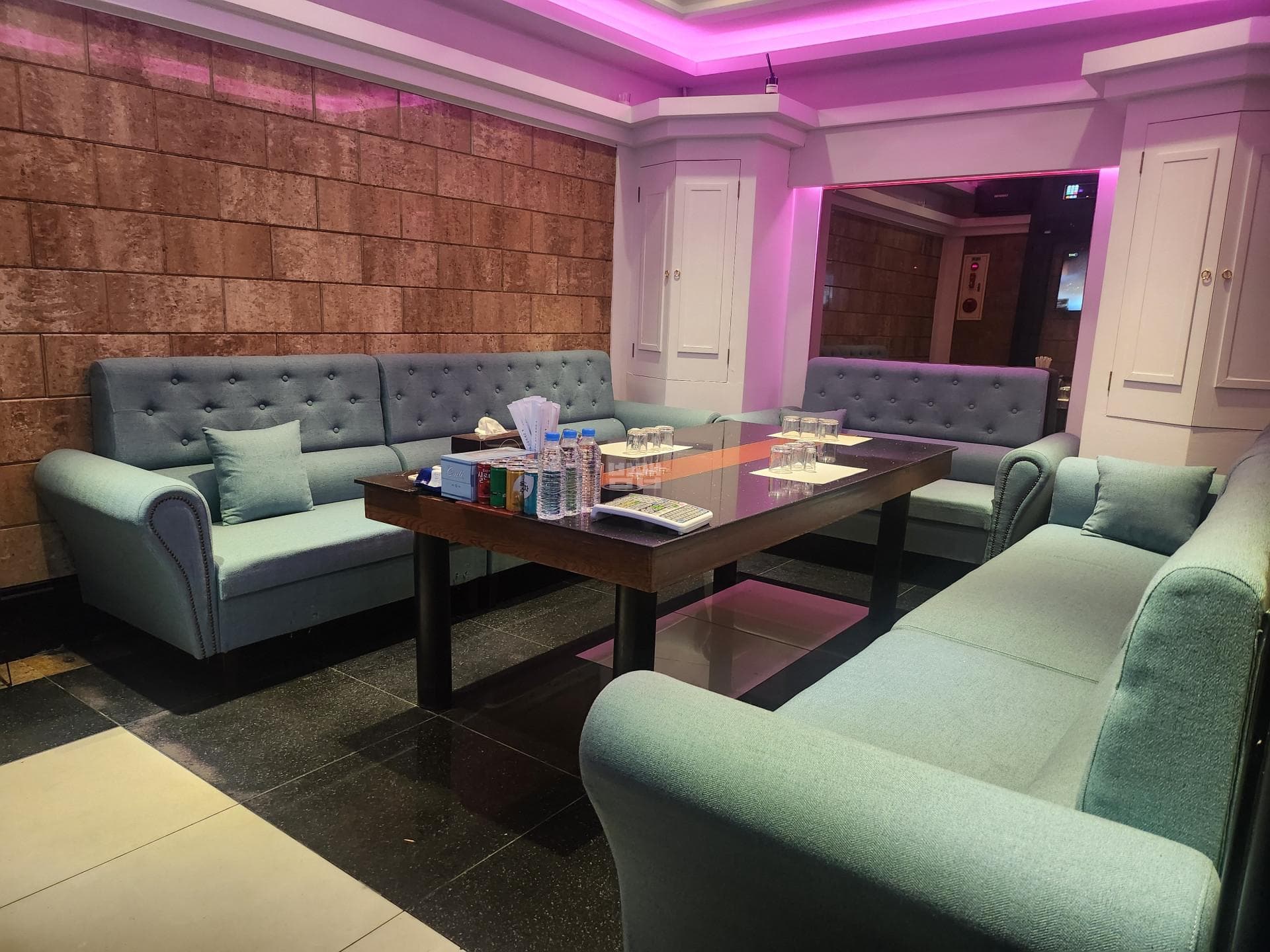 충남 천안 성정동 애클래식 깨끗한 내부 및 시설 전경 (9)