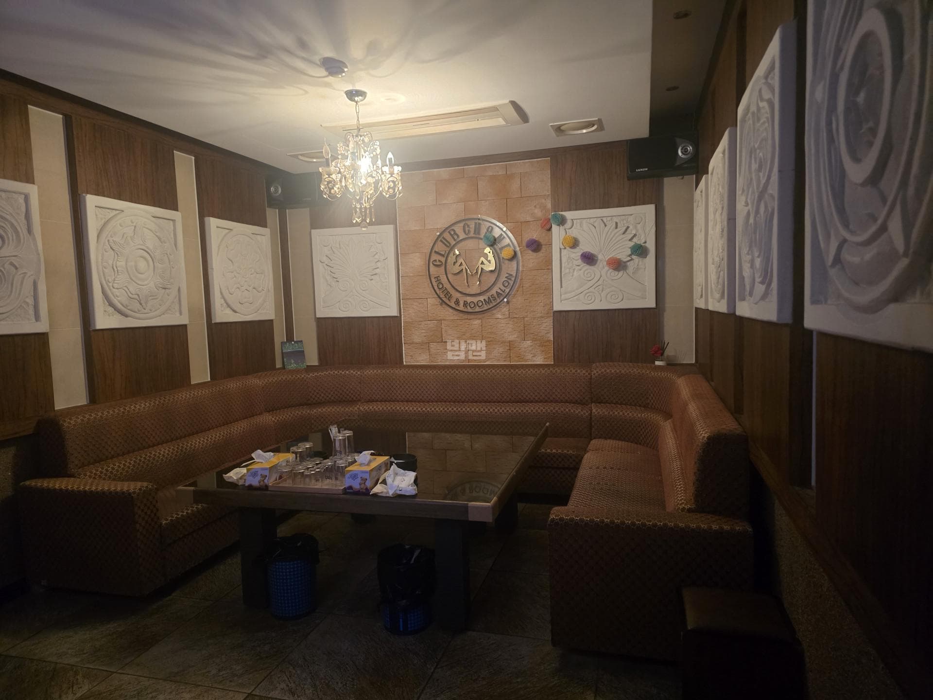 충남 당진 읍내동 G 노래클럽 깨끗한 내부 및 시설 전경 (1)