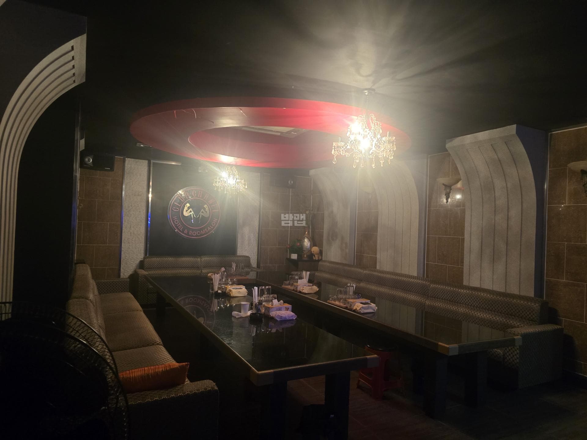 충남 당진 읍내동 G 노래클럽 깨끗한 내부 및 시설 전경 (6)