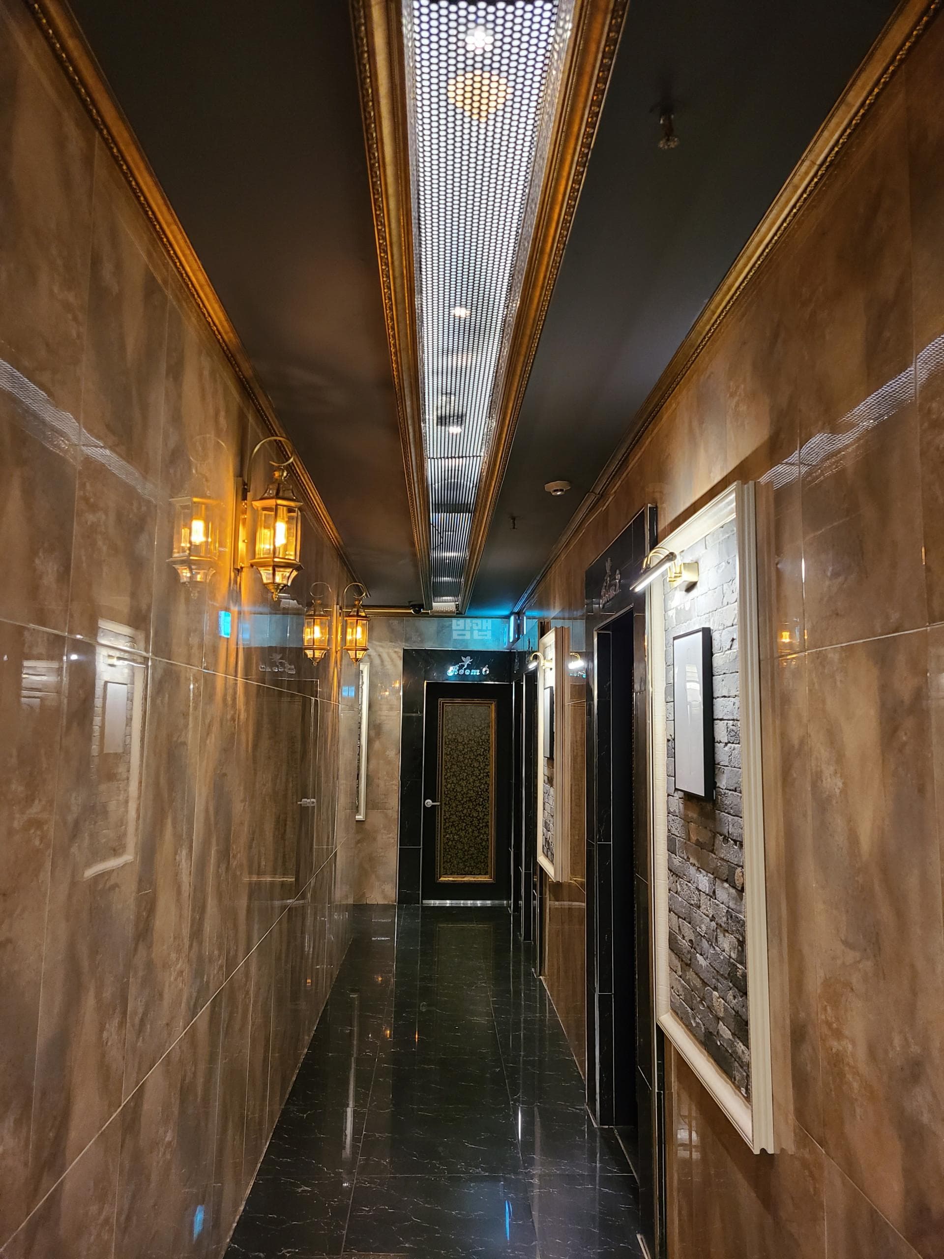 충북 청주 복대동 문 깨끗한 내부 및 시설 전경 (6)