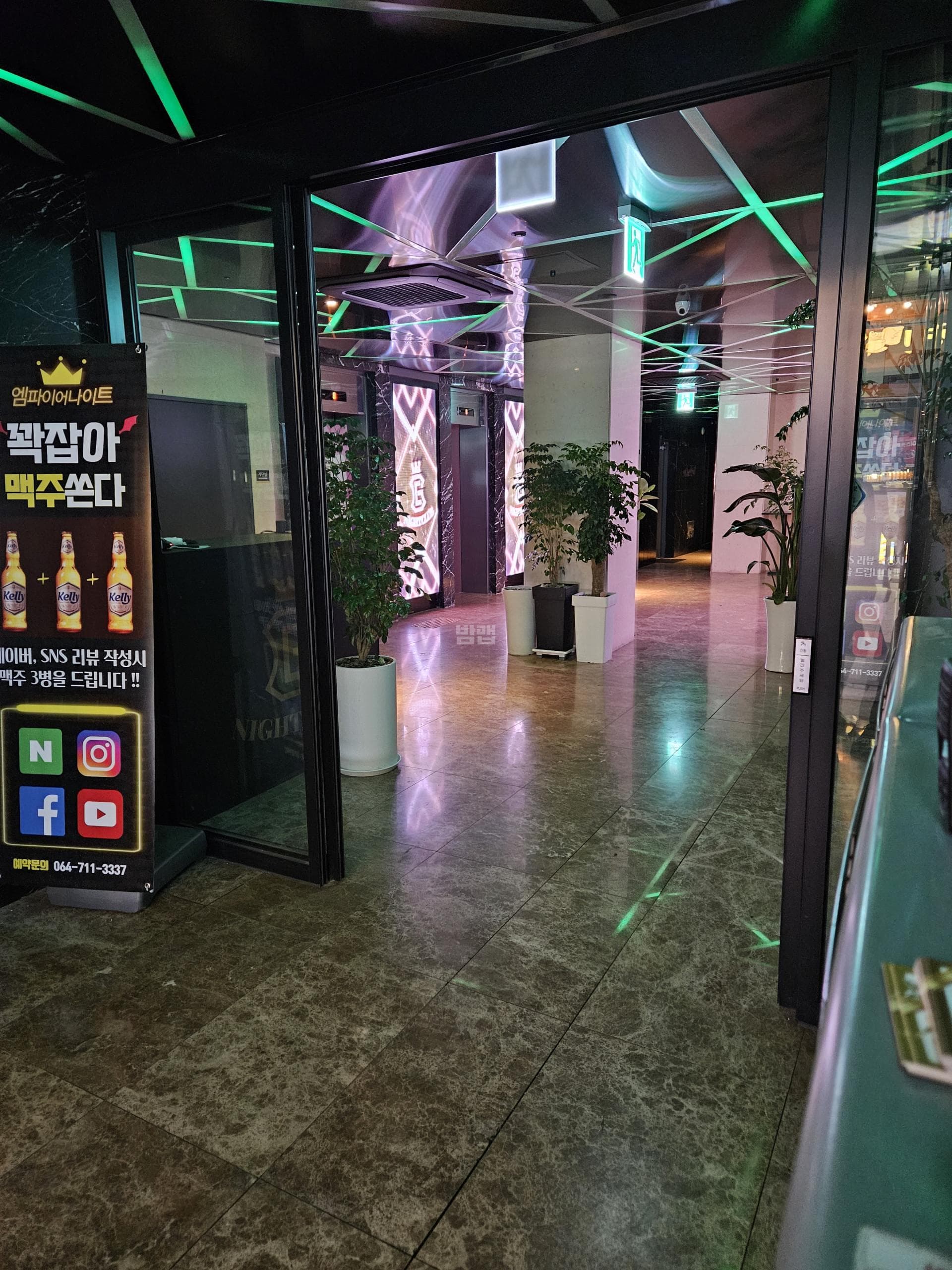 제주 제주 연동 엠파이어나이트 깨끗한 내부 및 시설 전경 (4)