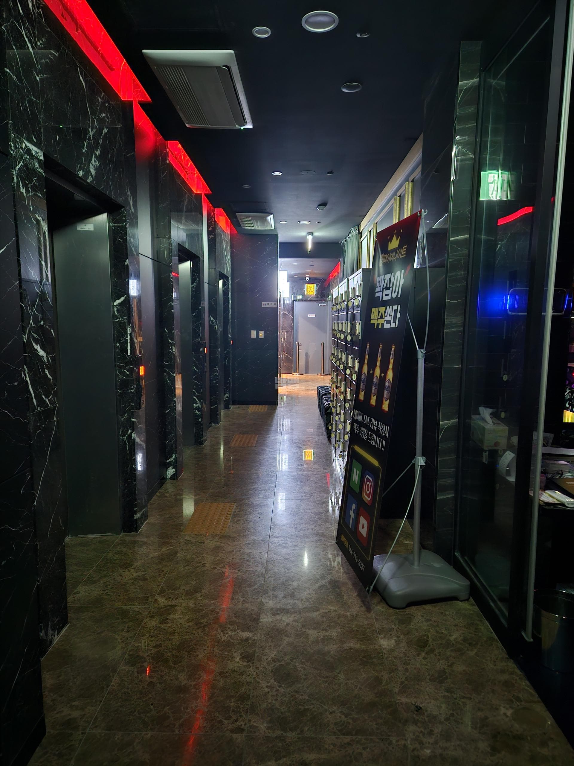 제주 제주 연동 엠파이어나이트 깨끗한 내부 및 시설 전경 (19)