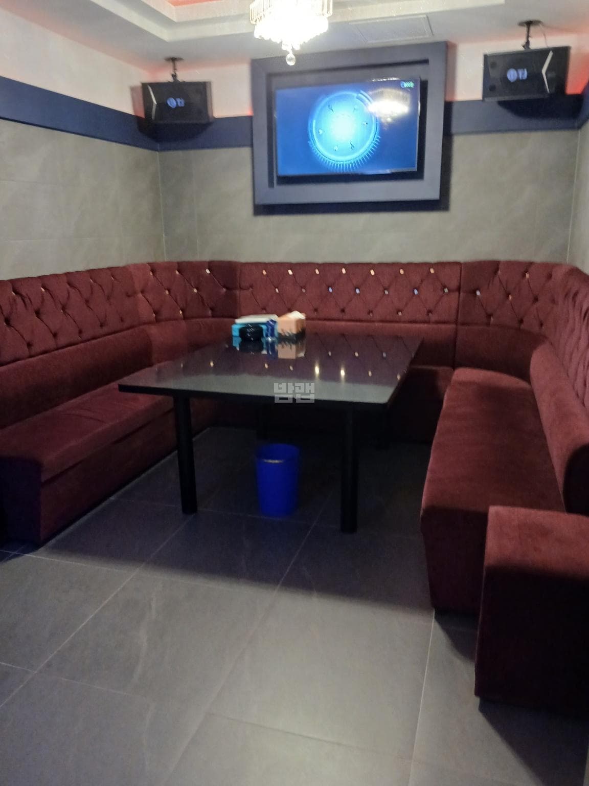 경기 파주 와동동 팡팡노래바 깨끗한 내부 및 시설 전경 (1)