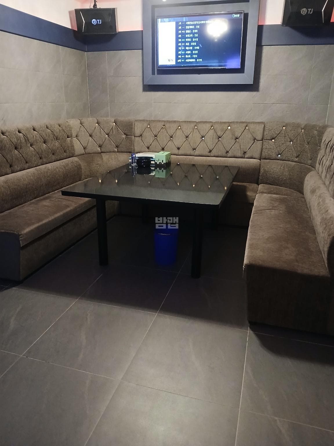 경기 파주 와동동 팡팡노래바 깨끗한 내부 및 시설 전경 (2)