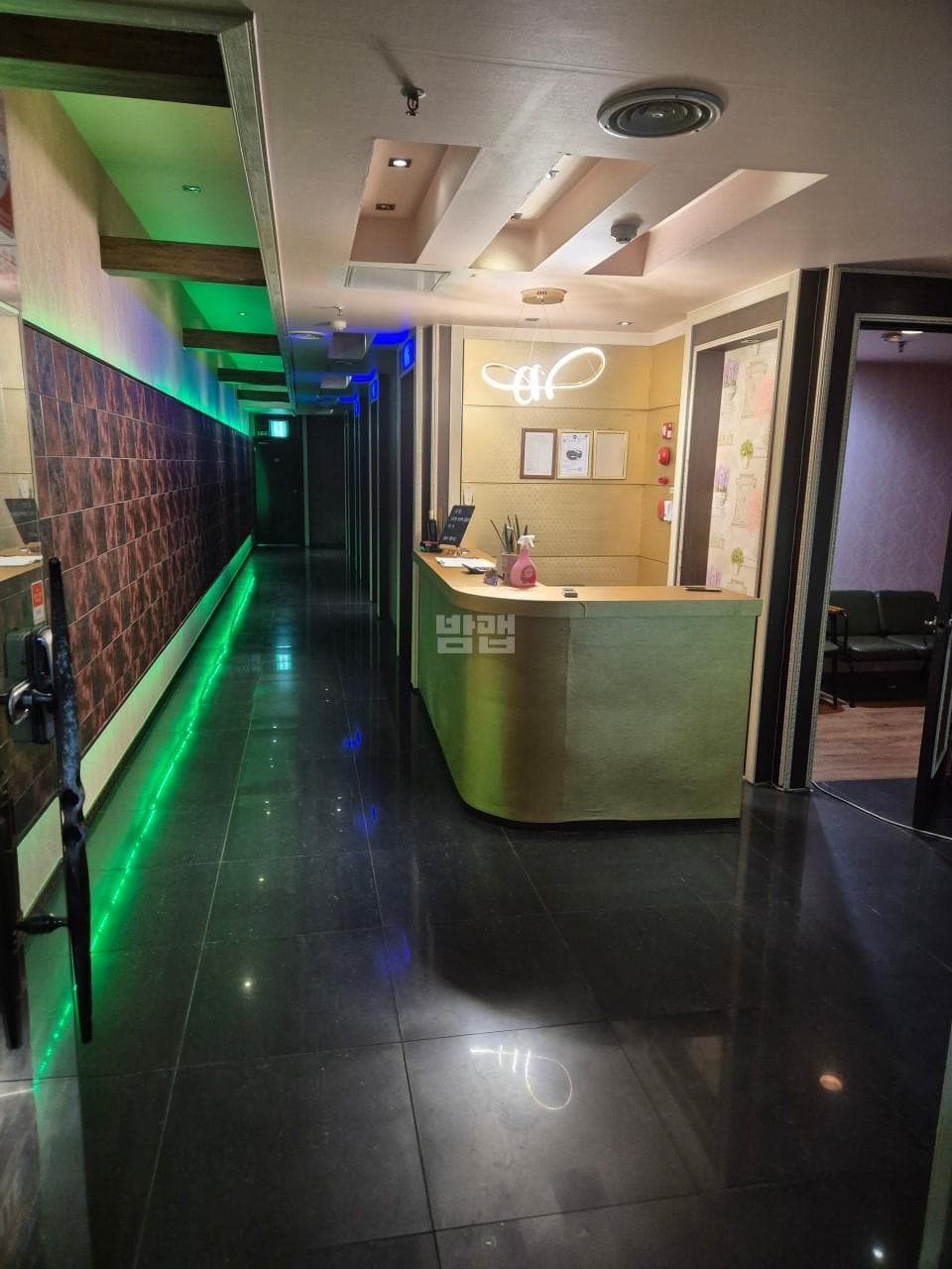 경남 김해  골든벨노래주점 깨끗한 내부 및 시설 전경 (1)