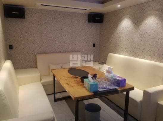 서울 중구 충무로4가 충무로왕갈비노래 깨끗한 내부 및 시설 전경 (2)