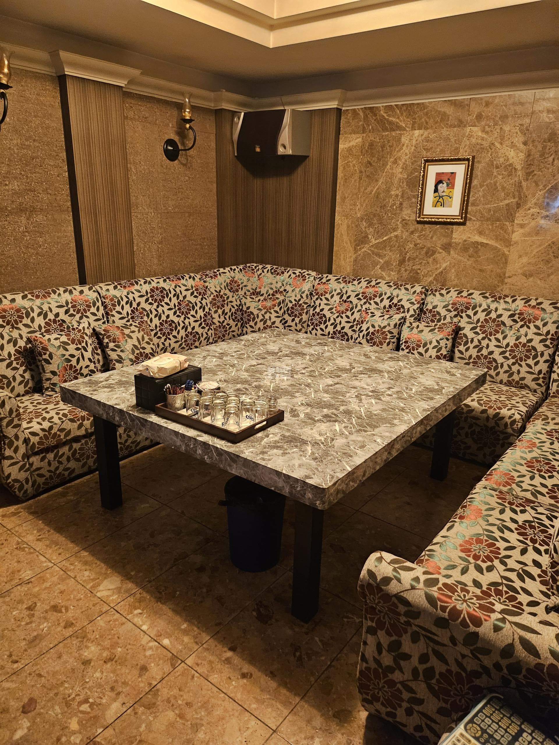 경기 평택 서정동 놀이터 깨끗한 내부 및 시설 전경 (3)