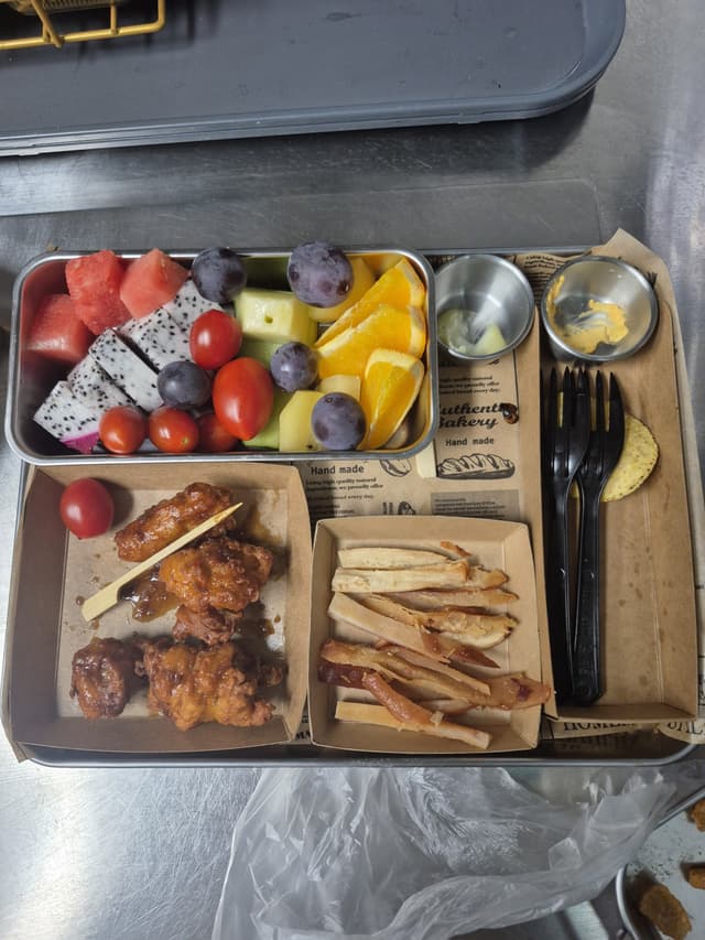 플래터안주(과일.치킨.마른안주)