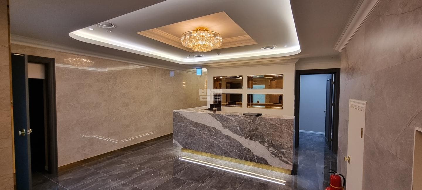 경기 안양 관양동 아우라 남찬우 실장 대표 이미지