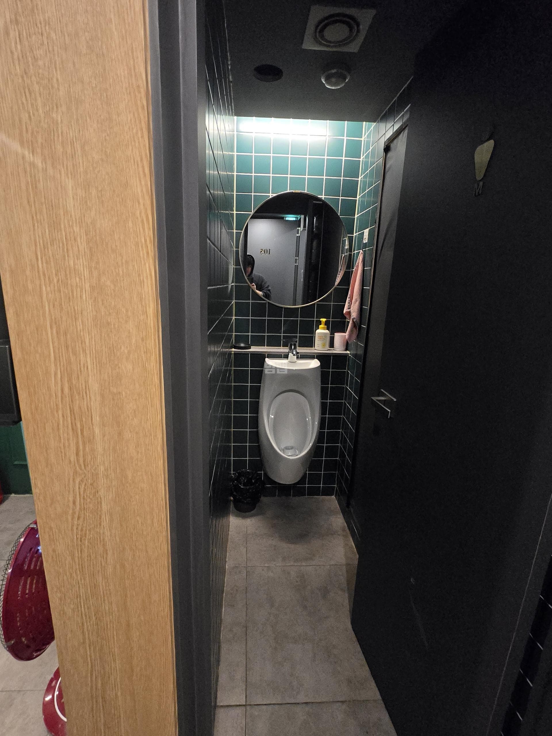 서울 관악 신림동 상한가 노래빠 깨끗한 내부 및 시설 전경 (2)