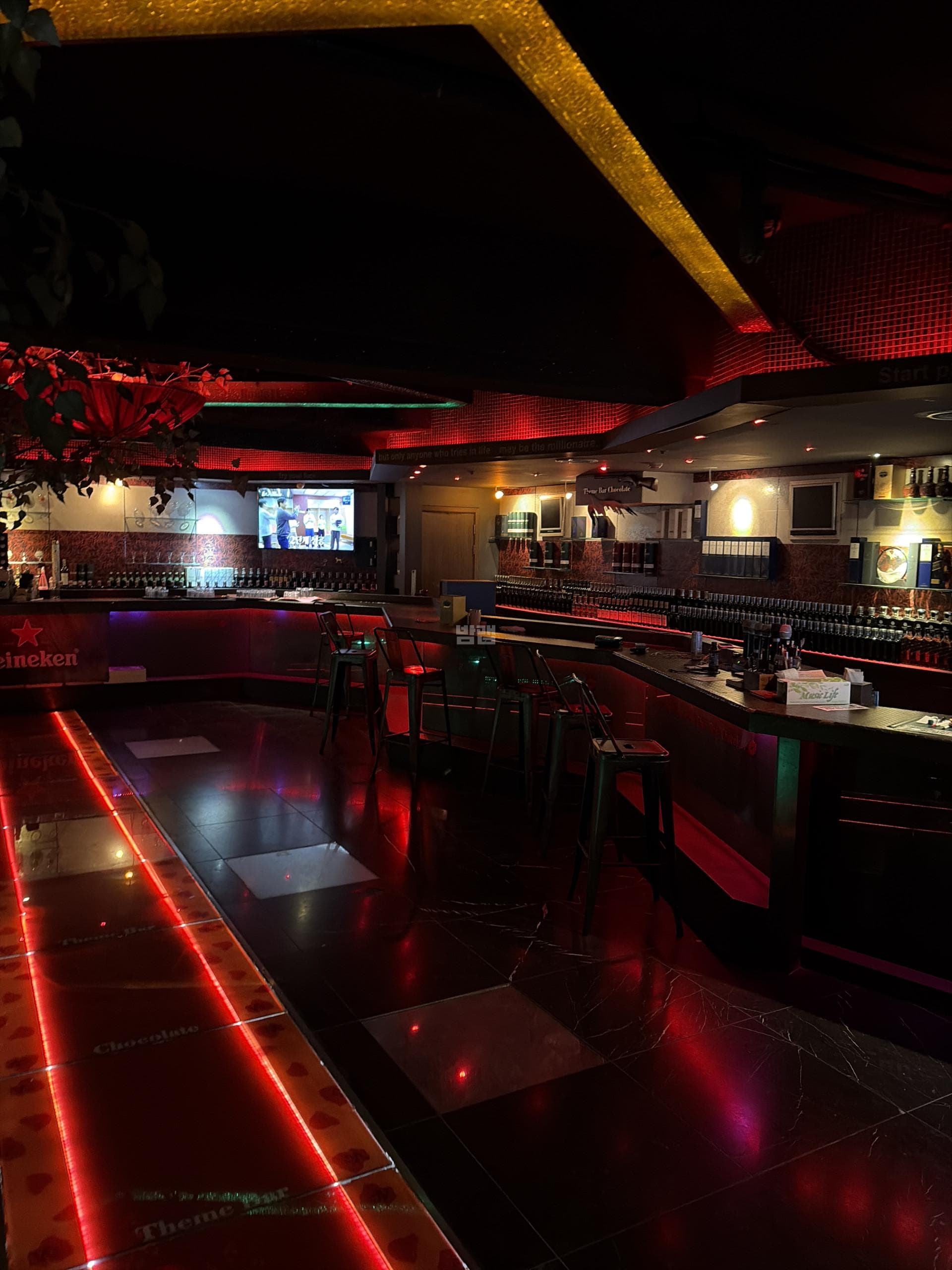 서울 관악 신림동 초콜렛바 전근배 실장 대표 이미지