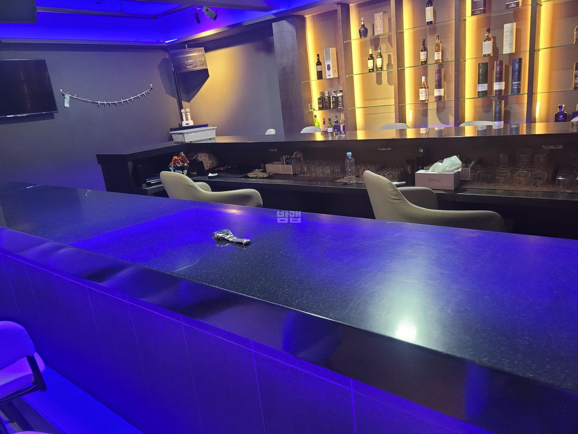 부산 남구 대연동 밤도깨비 깨끗한 내부 및 시설 전경 (1)