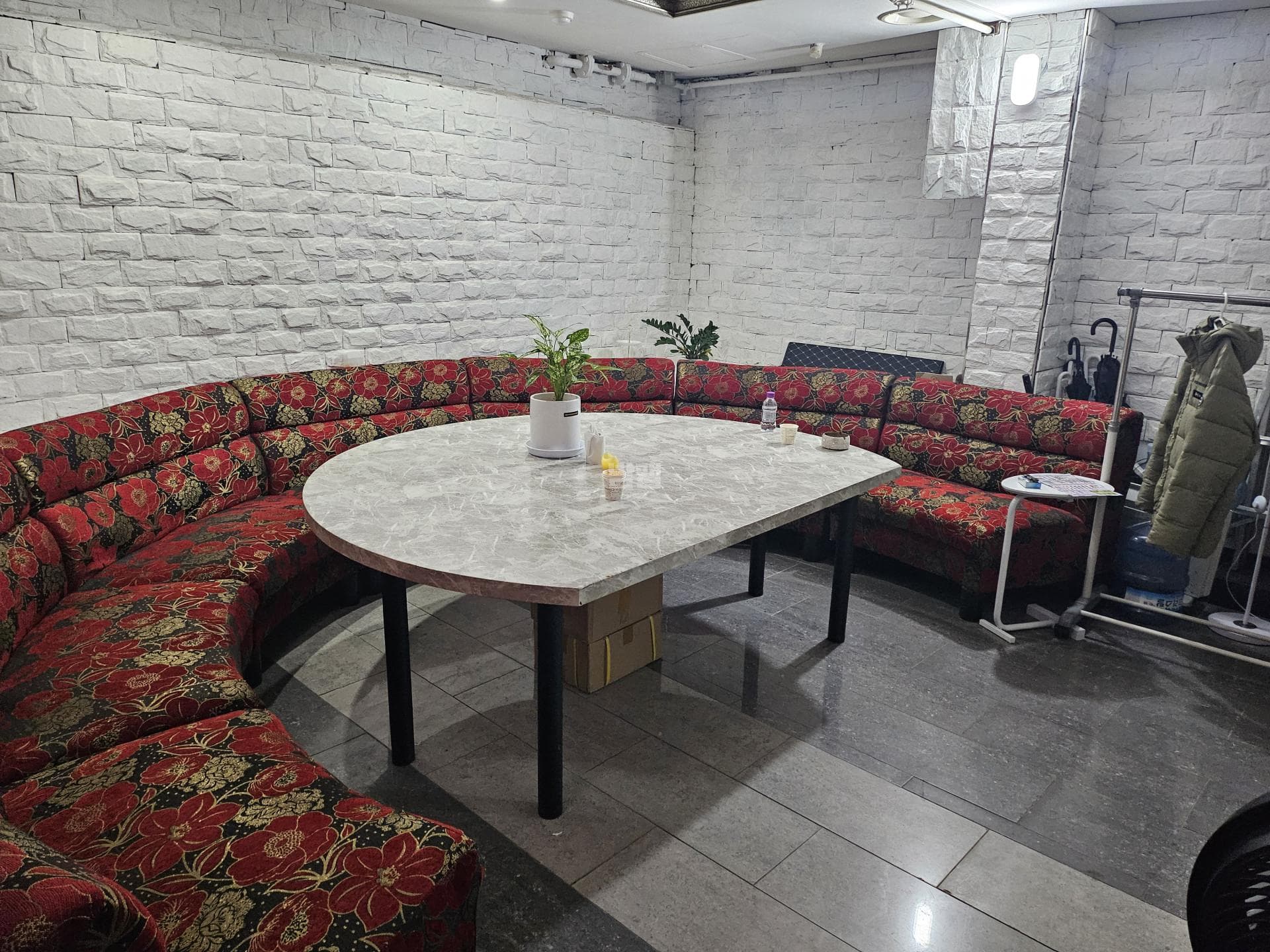 서울 노원 상계동 골드러쉬 (GOLD RUSH) 깨끗한 내부 및 시설 전경 (10)