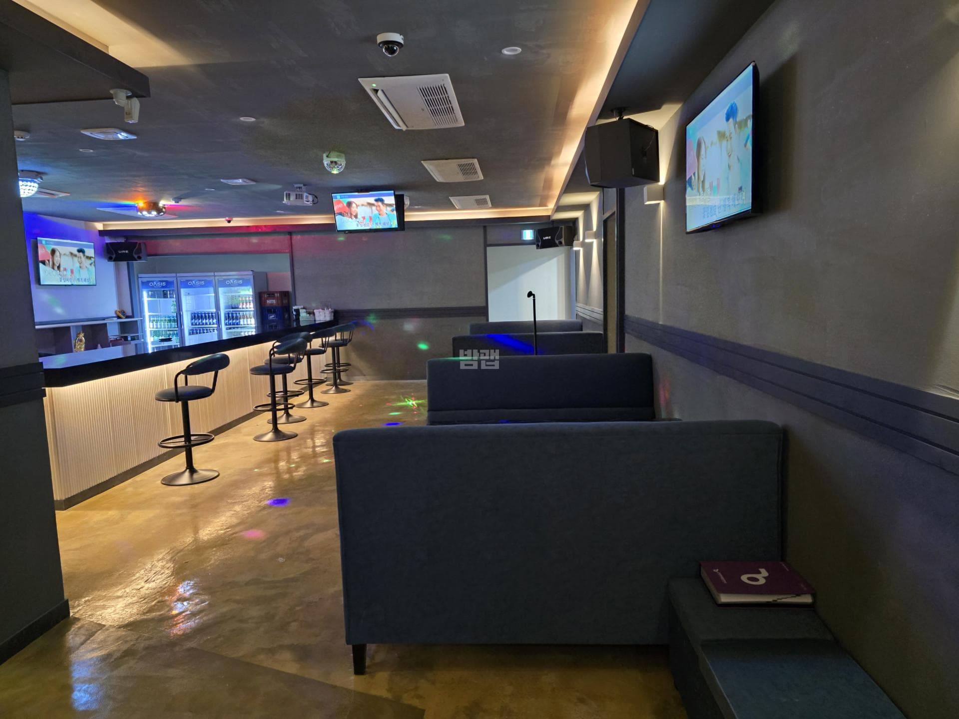 경남 김해 부원동 동경가라오케 깨끗한 내부 및 시설 전경 (6)