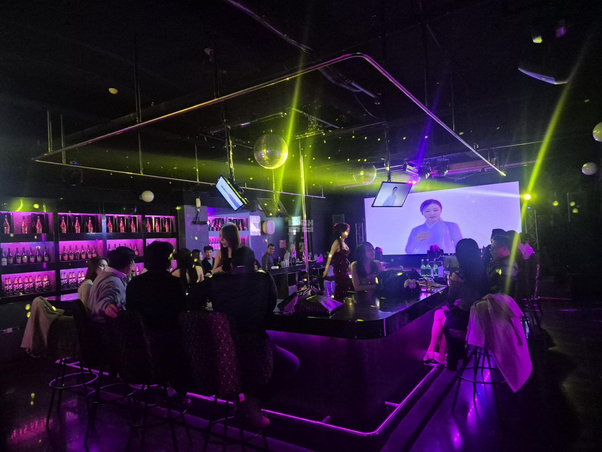 충남 천안 성정동 여보여보클럽 박필용 실장 대표 이미지