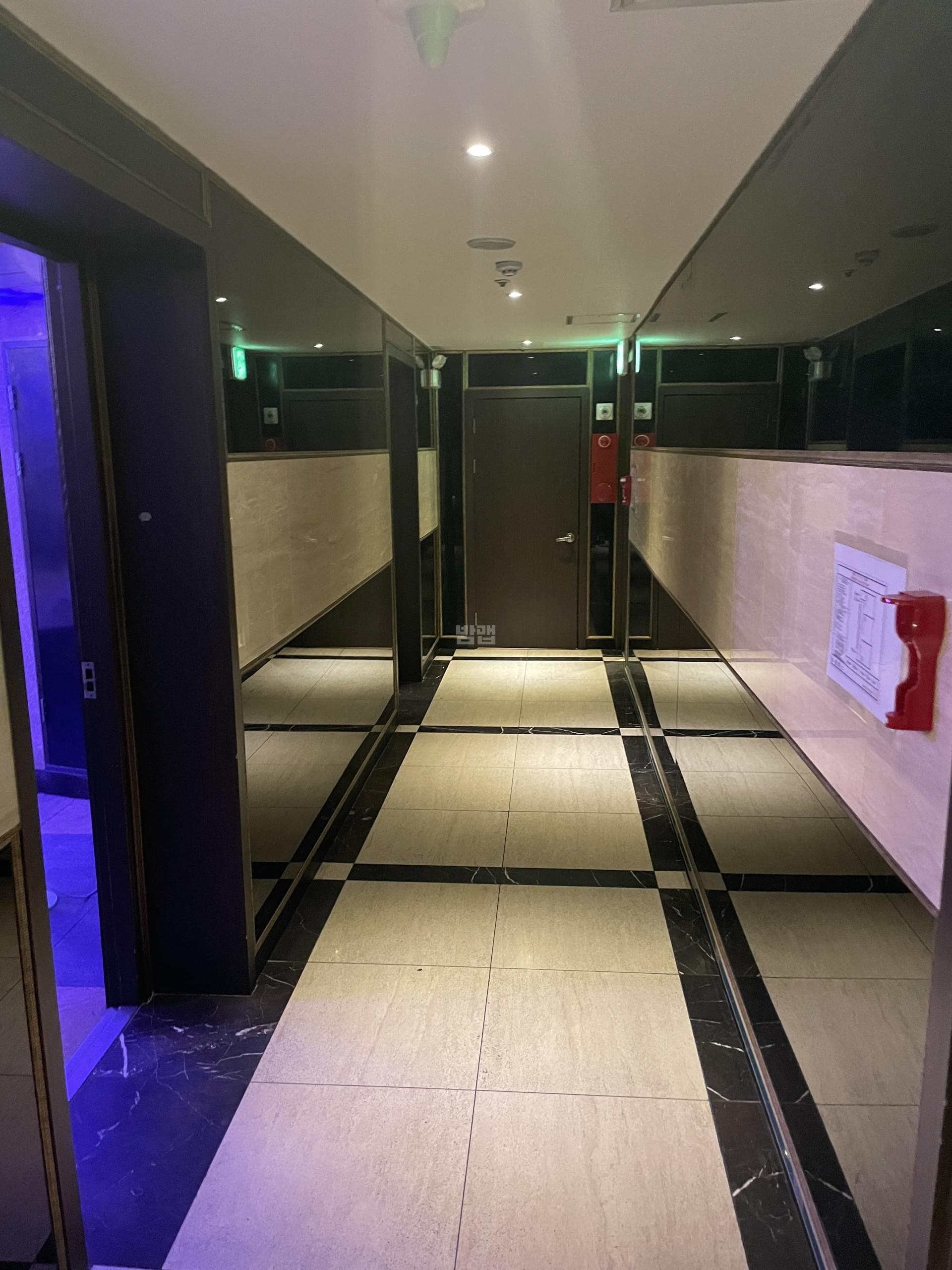 경기 화성 반송동 베트남노래빠3 깨끗한 내부 및 시설 전경 (5)