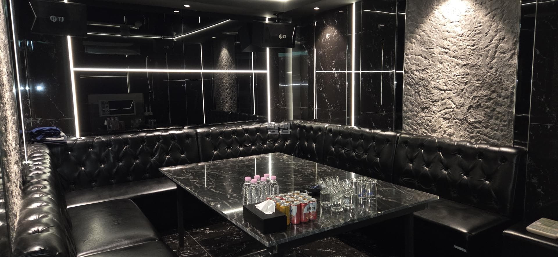 서울 광진 군자동 로제노래밤 깨끗한 내부 및 시설 전경 (3)