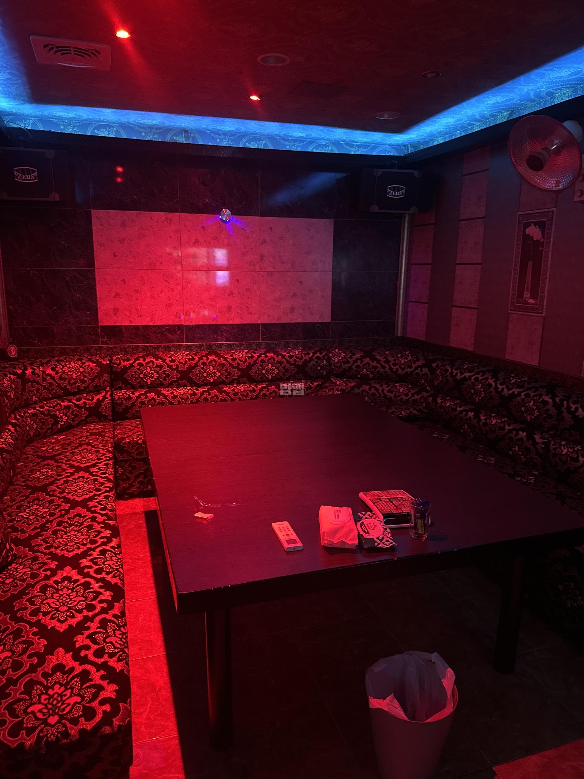 인천 미추홀 주안동 꼭지노래팡 깨끗한 내부 및 시설 전경 (1)