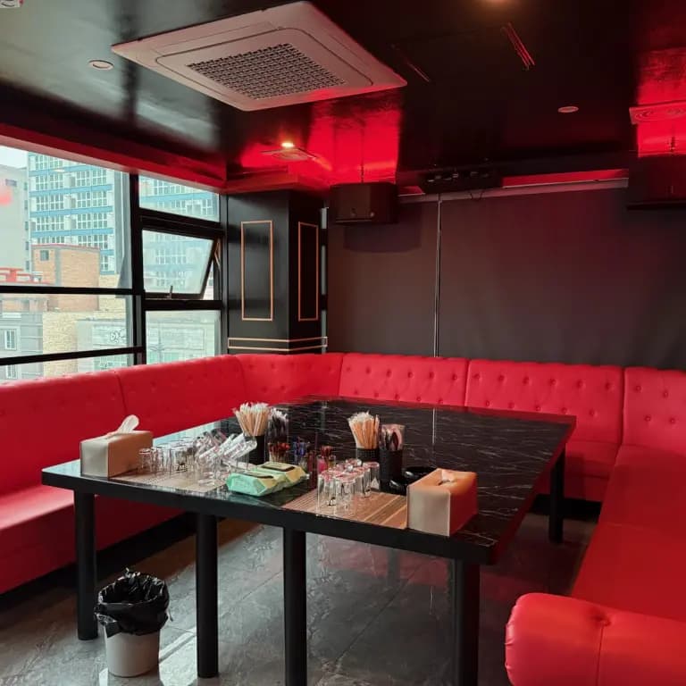 푸딩원탁가라오케